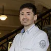 Foto do profissional Dr. André Fabiano Zampirolli