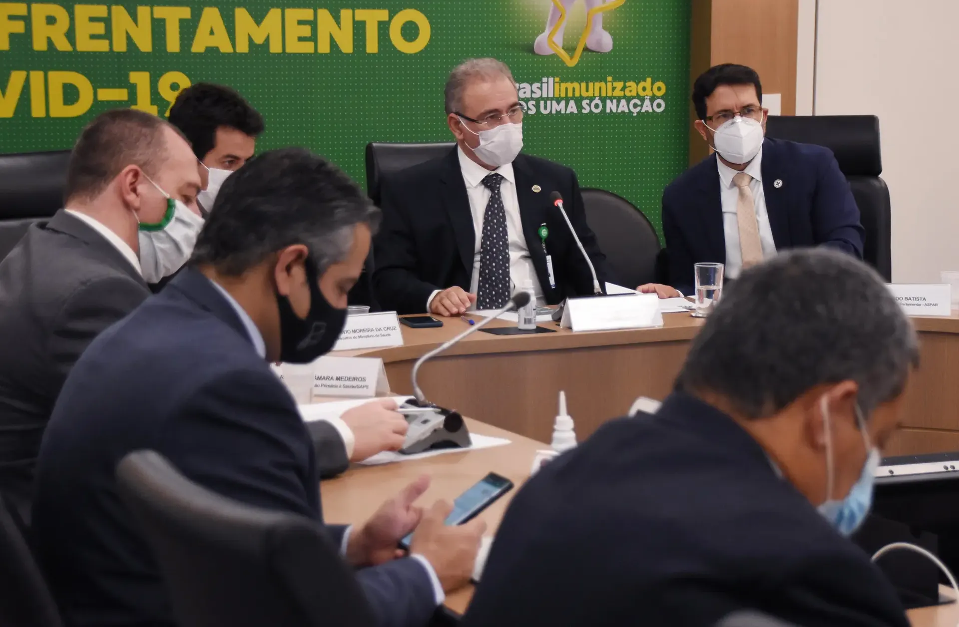 Ministro da Saúde fala sobre combate à pandemia em audiência da Câmara dos Deputados