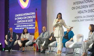 Guias sobre desenvolvimento neuropsicomotor e estimulação precoce são lançadas em congresso internacional