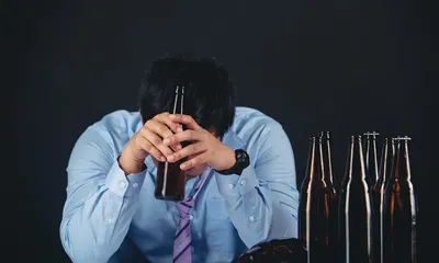 Atendimento a pessoas com transtornos mentais por uso de álcool e drogas aumenta 12,4% no SUS