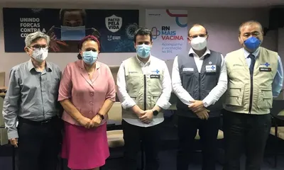 “Vacinação em massa, álcool gel e máscara são caminho para fim da pandemia”, diz secretário-executivo do Ministério da Saúde