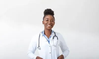 Ministério da Saúde publica edital para seleção de programas de residência médica; inscrições começam nesta quarta (15)
