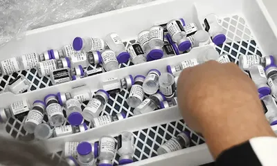 Saúde recebe mais 527 mil doses de vacina Covid-19 da Pfizer nesta terça (8)