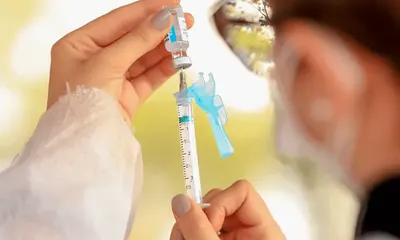Com novas etapas da campanha de vacinação contra a Covid-19, Ministério da Saúde distribui mais 5,2 milhões de doses