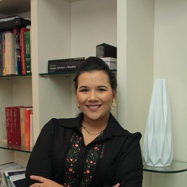 Foto do profissional Dra. Anita Célia Naves da Silva